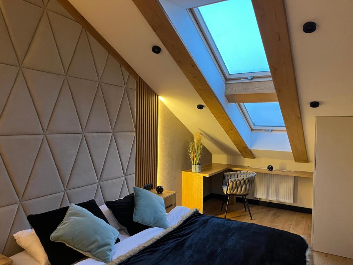 Royal Hill II Apartment เบียลกาตัทร์ชันสกา ภายนอก รูปภาพ